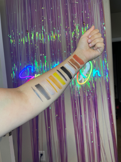 Sugar Winged Hydro Liner Palette